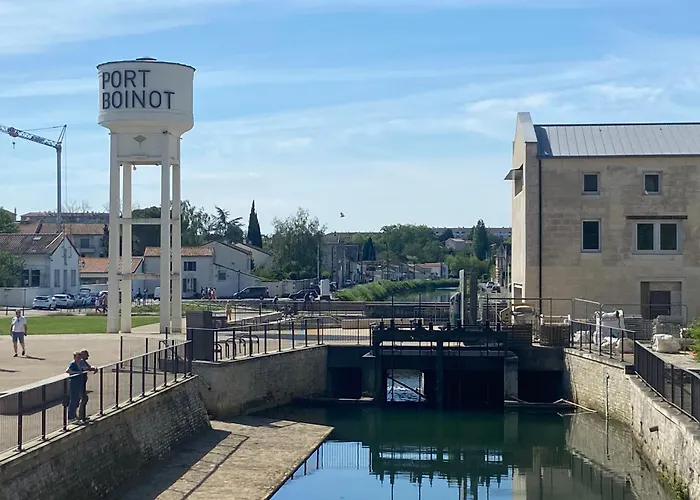 Bel Duck, Centre, Sevres * Niort